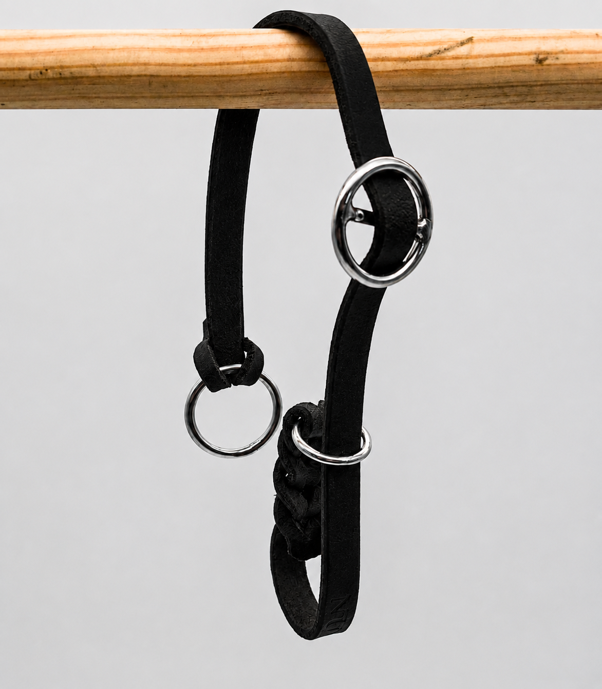 Nuvik Coral Collars